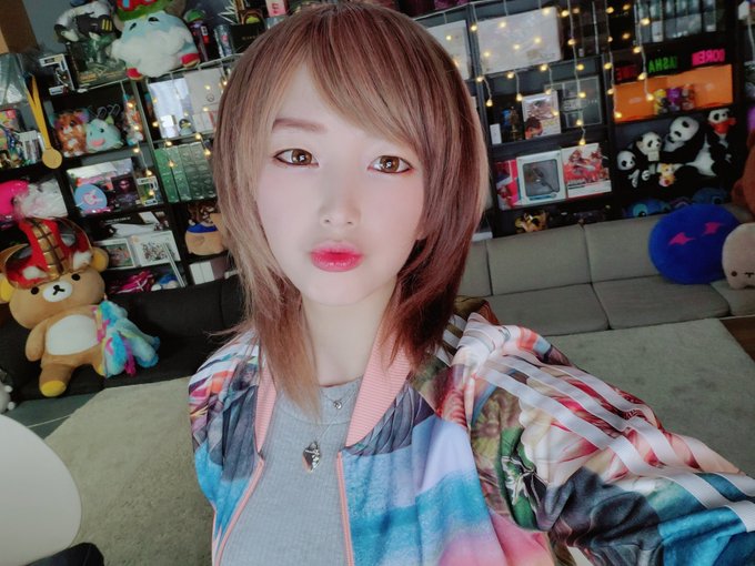 Twitterのコスプレ画像2