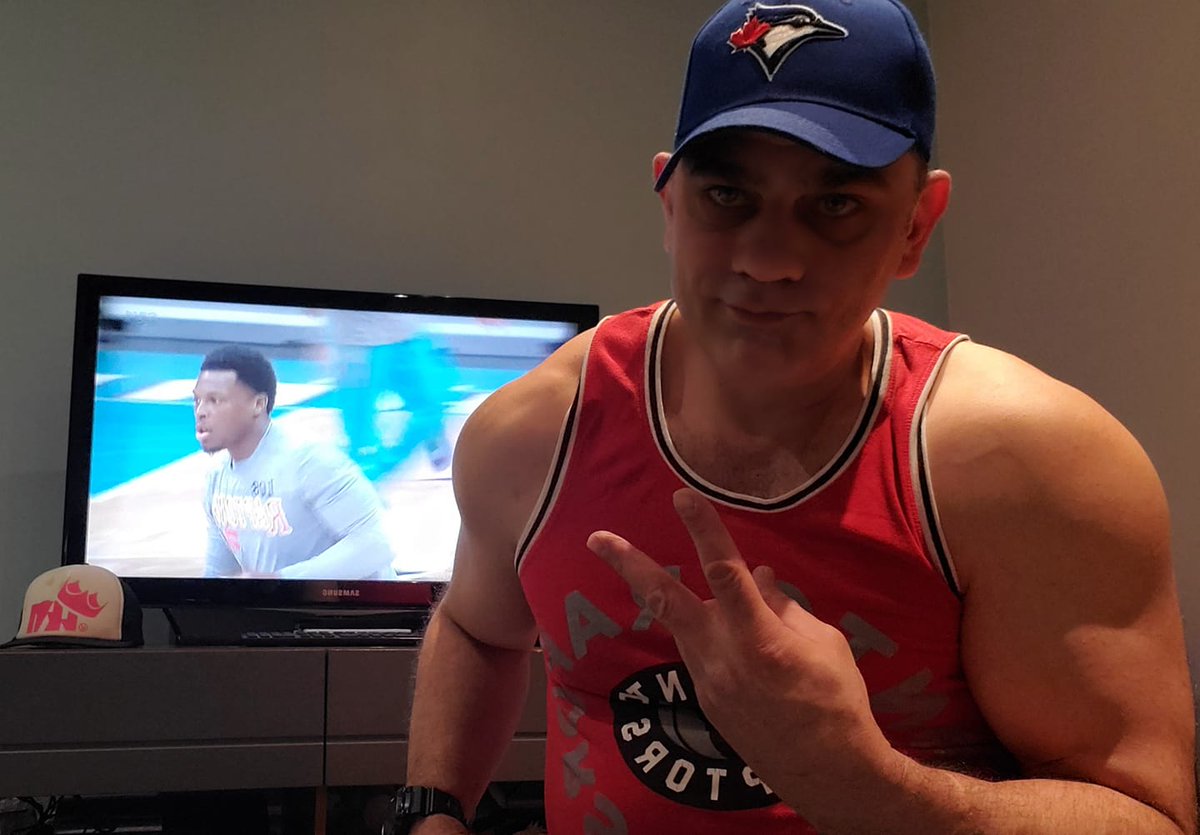 gamedropspops's tweet photo. Let's go #toronto #raptors take on  #Utah #Jazz #DonavanMitchell #rudygobert27 #SportsnetONE #tangerinefanangle #normanpowell #NBA #OgAnunoby watching from #theShwa #oshawa #wethenorth #Boucher #leoRautins #gamedropspops #mattdevlin #fredvanfleet #pepper23 #winning #TONIGHT https://t.co/5Fyr6fkwhc