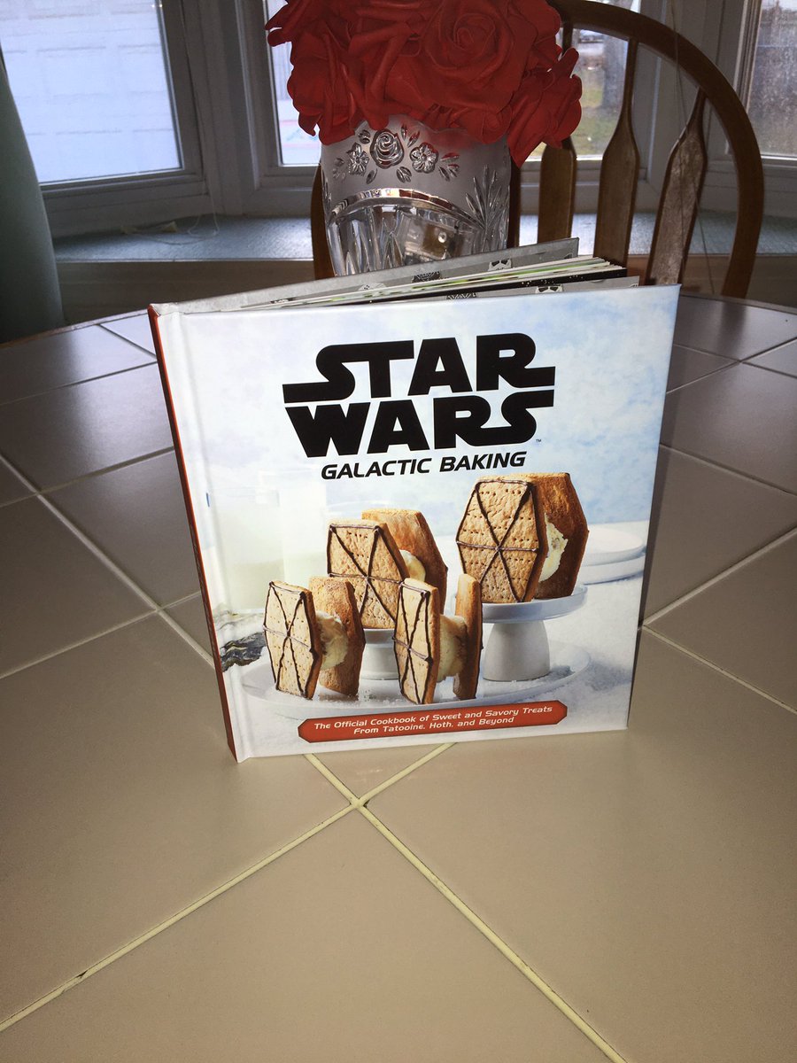 urangelb's tweet photo. Huge shoutout to the kinds folks over at @insighteditions for this ARC of #GalacticBaking!
This book is available for preorder now and will be released #maythe4th!
Save 35% by using this link https://t.co/y5r0Ysh6ac and May the Bake Be With You! #StarWars @TarkinsTopShelf https://t.co/H8mDmmFUbp