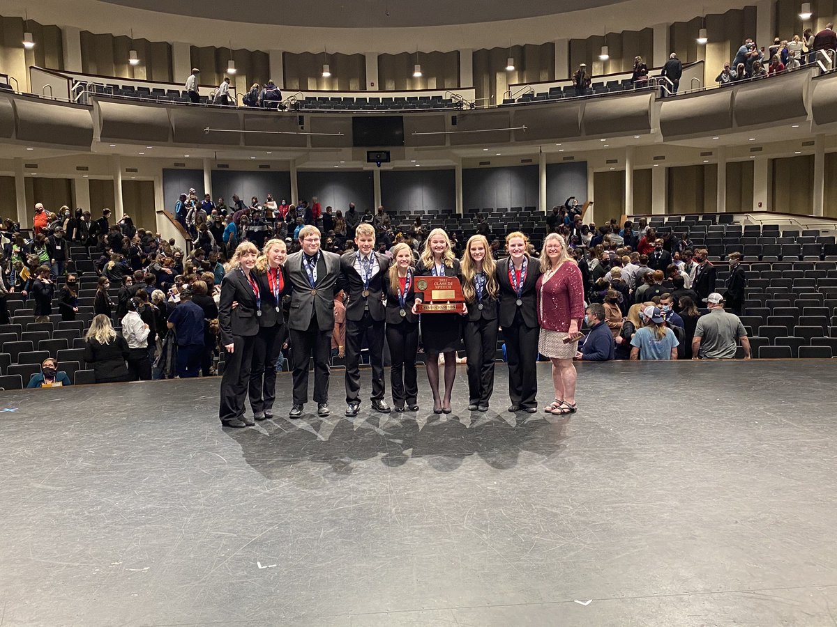 Congratulations Stuart High School – the 2021 NSAA Class D2 State Speech Champions! #nebpreps