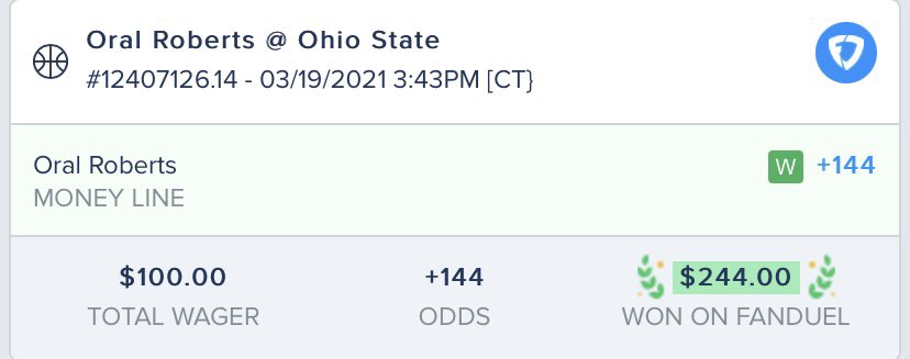 stupid_sense's tweet photo. Oral Roberts starting my March Madness off right! https://t.co/gJCFV5eYPz