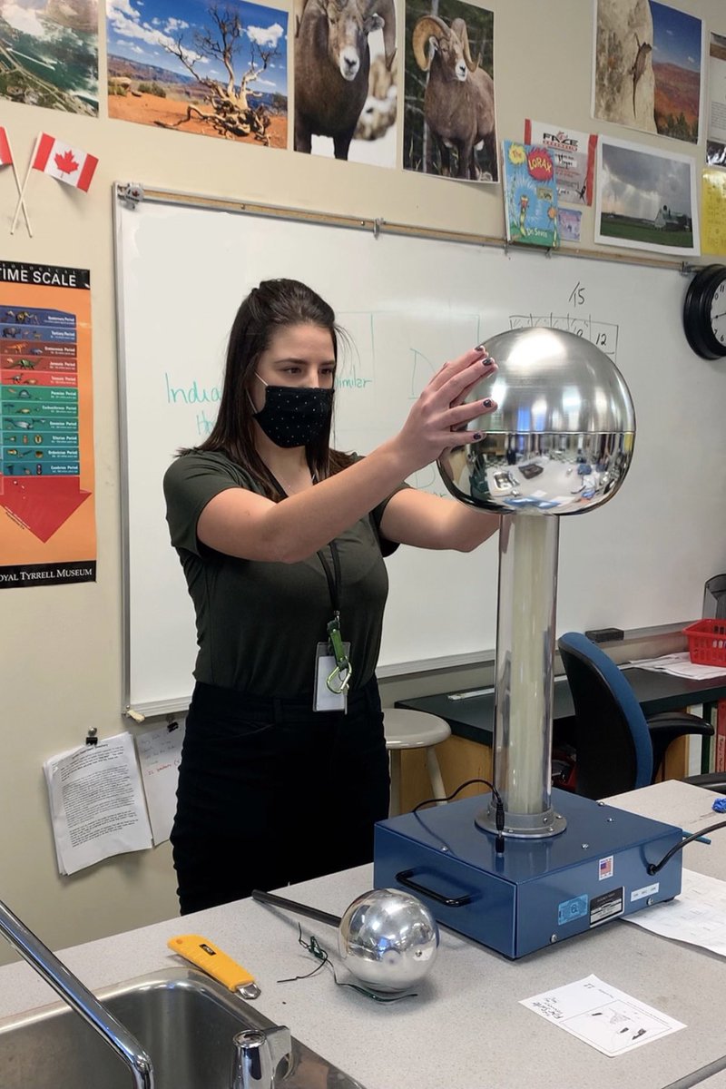 glendale_matich's tweet photo. Week Two of PS2 ✅ Today we spent some time after school preparing for the electricity unit! The Van de Graaff generators are still a work in progress 💁🏽♀️ #ulethed https://t.co/g9qXbgazuD