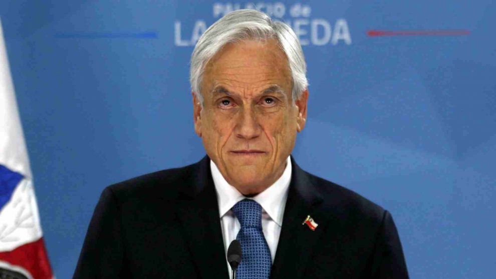 chileconvoca's tweet photo. #BancoTalcaGate
#KyotoGate
#EmpresasZobiesGate
#ChispasGate
#LanGate
#CoimasLatamGate
#BancorpGate
#LeyLongueiraGate
#CascadasGate
#ChilevisiónGate
#SqmGate
#PentaGate
#ExalmarGate
#DomingaGate
#LagoCaburguaGate
#TriangualcionesGate
#EnjoyPiñeraGate
❔❔
No + preguntas su señoría https://t.co/qz8dJCcVcH
