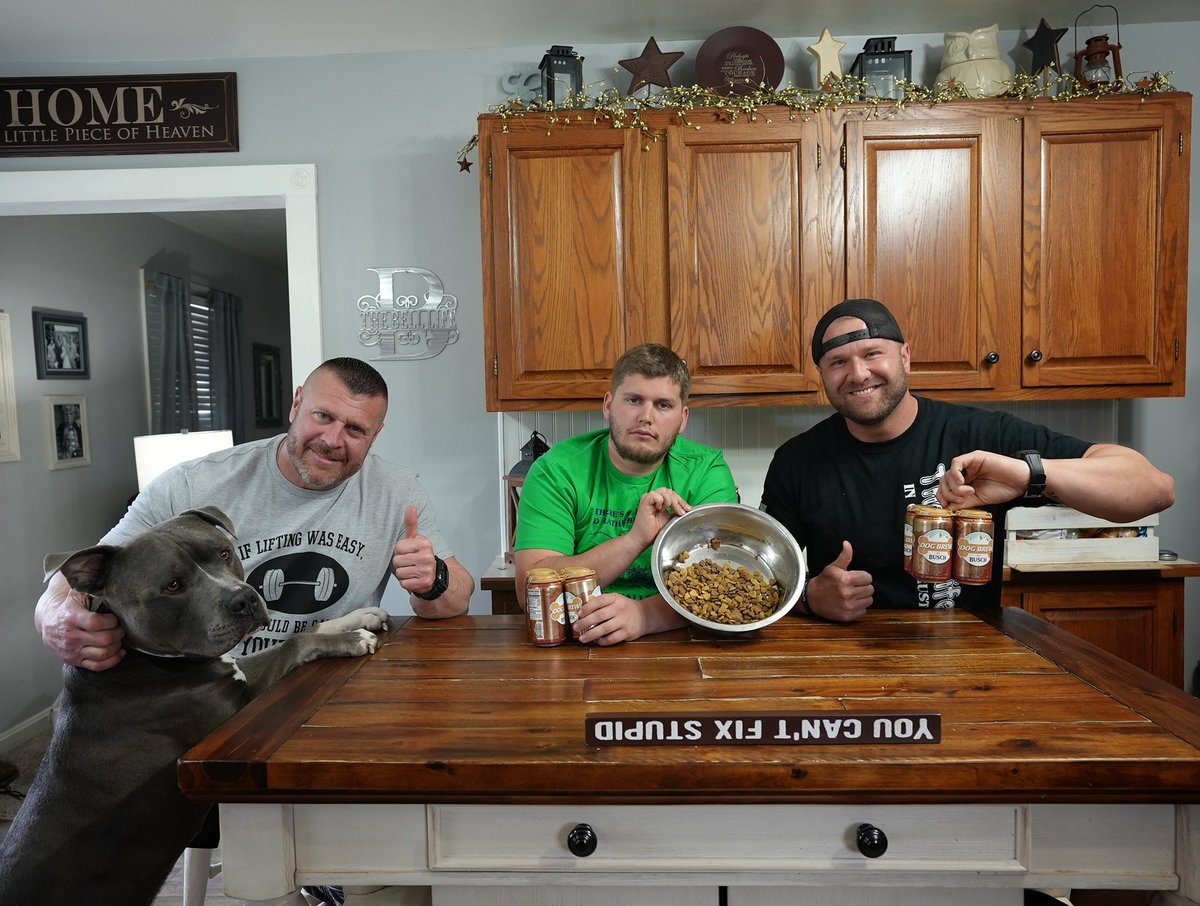 TheBellLife's tweet photo. Watch it while you can... Before the channel gets deleted... (Busch Dog Brew Taste Test) Link in bio... Please Like/Share and as always SUBSCRIBE👍🏻👍🏻 @trey.bell.52493 @garren_bell  #TheBellLife #InGodWeTrust #CrazyWhiteBoyz #dog #pitbullsofinstagram #pitbull #taste #likes #share https://t.co/F0Dz8ZS0oq
