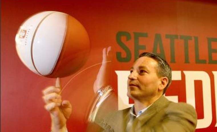 TonyCallero's tweet photo. Hard for me to admit that @MarcusCallero and @CoachCallero were better point guards than me- so I won't . . . but they have both been head college coaches and will teaching high schools players to become elite point guards April 17 and 18 in Kent, WA reg: https://t.co/P18ZnQjZdV https://t.co/dt9PTUWdW9