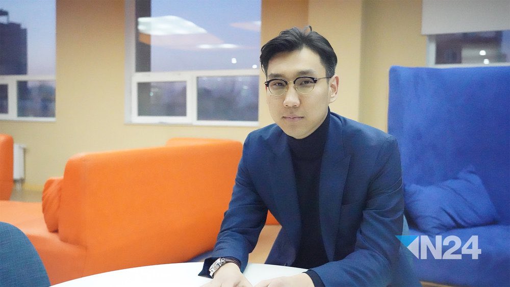 Энэ 2-т хариуцлага тооцож чадахгүй бга Төртэй бн гэж бодохоор л хэрэг алга🤢🤮