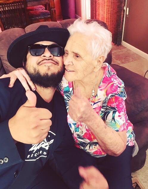 IAmMagicXX's tweet photo. I miss you GMA.... #IllSeeYouOneDay 🙏 https://t.co/XRIVBAxDNY