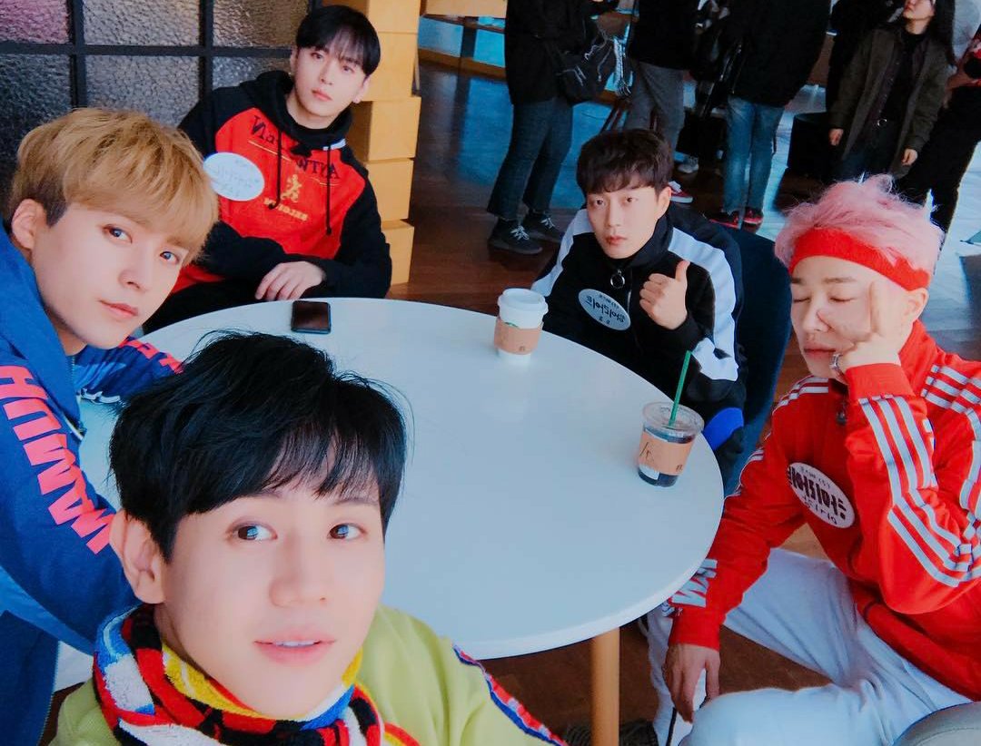 gikwaniey's tweet photo. It was hard to Highlight rookies who debuted at late ages 😌 However let's be stronger and longer than Beast sunbaenim ♥
ㅤㅤ🎉Happy 4th anniversary 🎉
ㅤㅤㅤㅤ@Highlight_AUent
#4YearsWithHighlight
#하이라이트_데뷔_4주년_축하해 https://t.co/8cAP9mxRBI