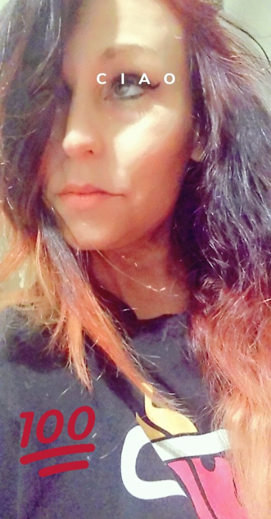 Tiffany69398536's tweet photo. #Ciaobella #miamor #princessa #FinDom #squirt #trisexual #GirlsKissingGirls https://t.co/8flXMywKMz