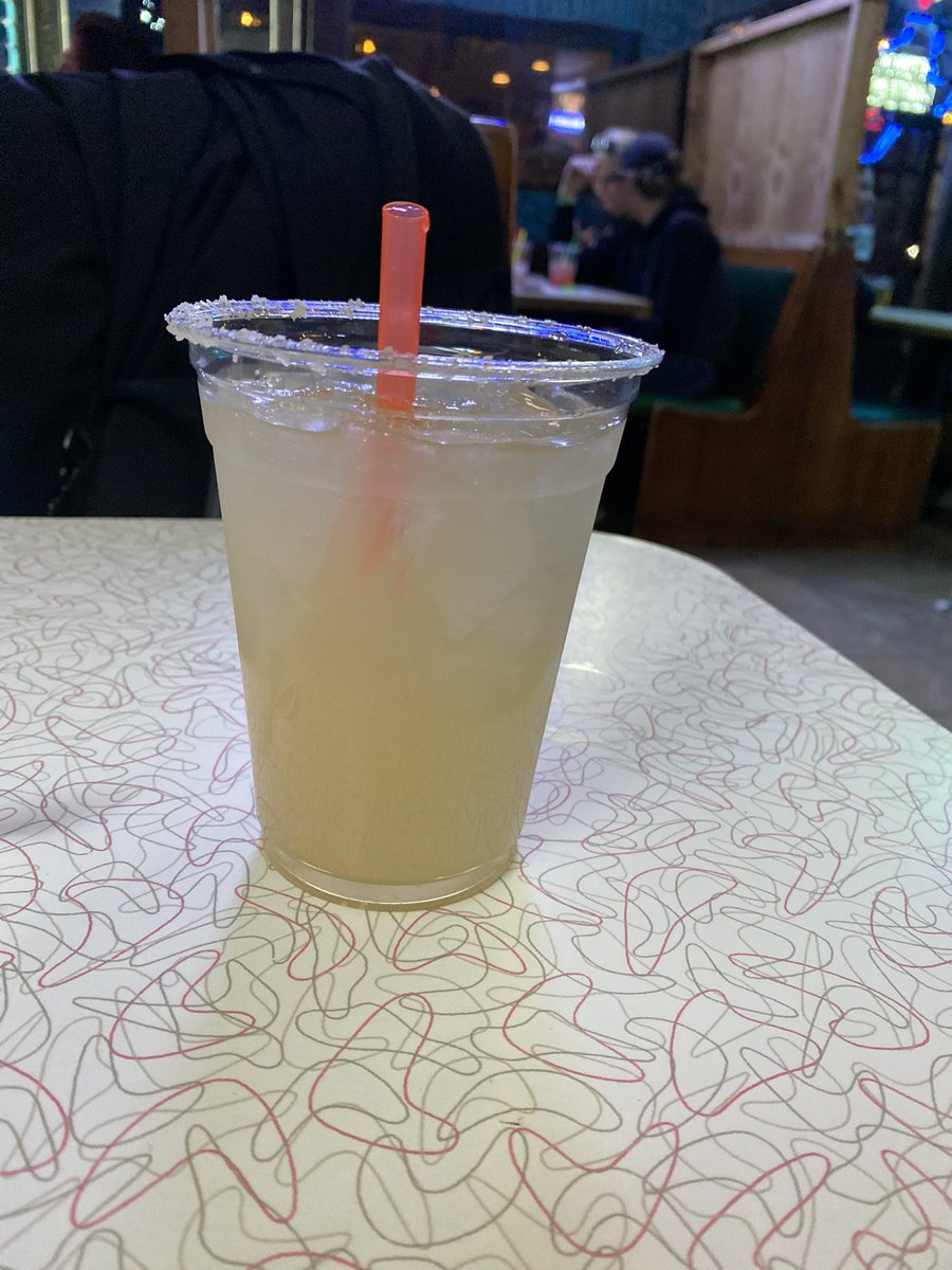 SusanStrnad's tweet photo. @ChimysLubbock #BestBarChimys https://t.co/WQGIDsUO2K