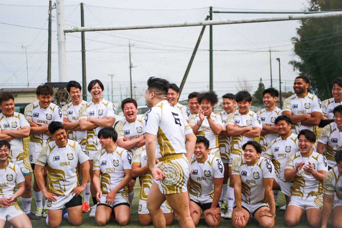 【3月20日】
昨日の卒部試合、そして今日の卒業式をもって4年生が卒業します。

それぞれの道に進んでも頑張ってください❗️
RKUは皆さんのことを応援しています👊
いつでも帰ってきてください！

最後になりますが4年生の皆さん本当にお疲れ様でした‼️
これからのRKUは任せてください😤
#rku
#流経