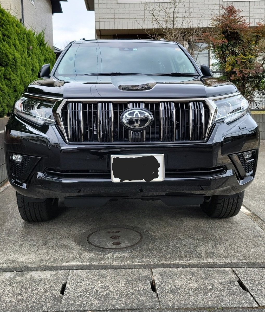 SOU9029's tweet photo. 念願のLAND CRUISER PRADO Black Edition納車しました!!!!
#ランクルプラド
#LAND_CRUISER_PRADO
#Black_Edition https://t.co/svZ1H8v7mN
