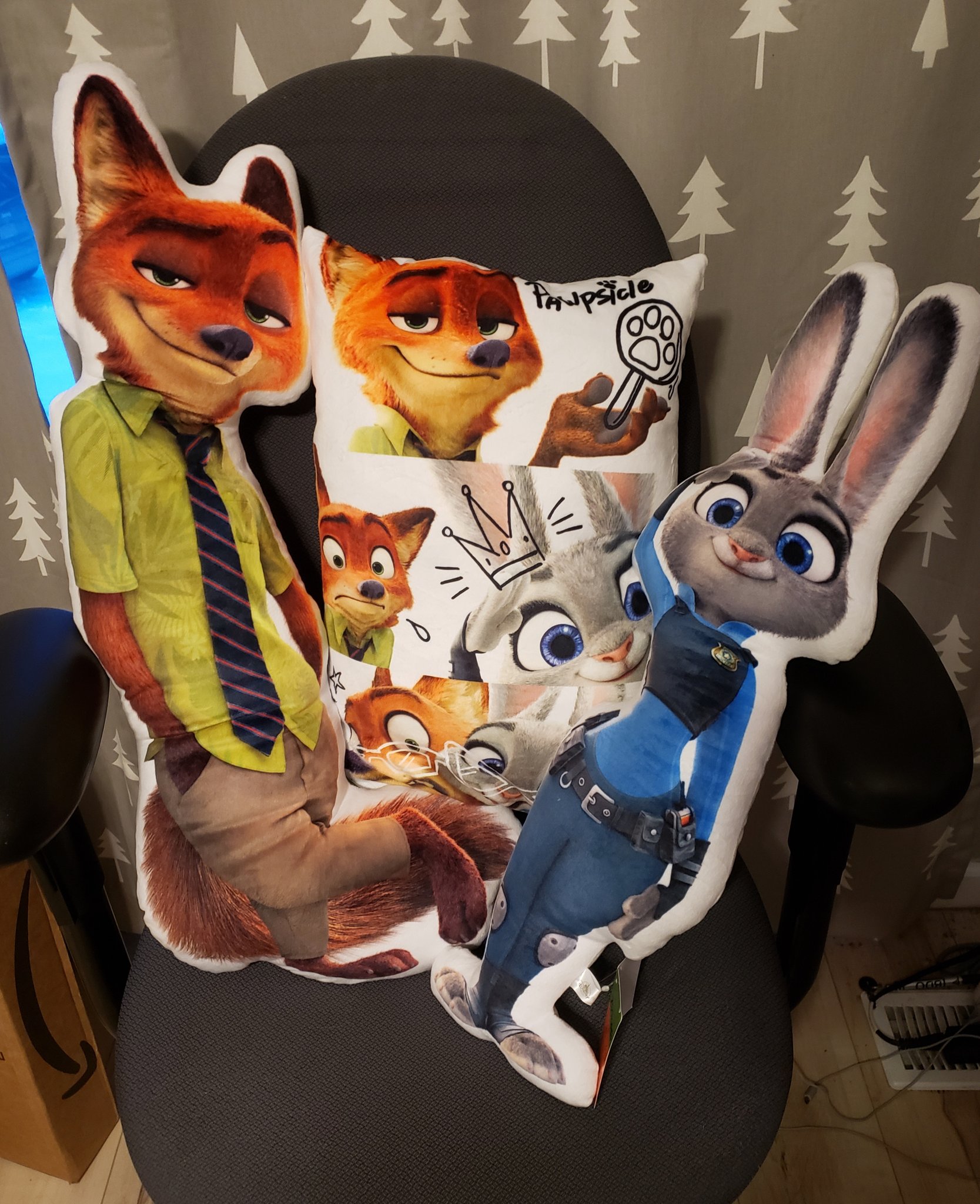 Camvin This May Or May Not Have Costed Me A Shit Ton Of Money But It S So Worth I M So Happy I Wanna Cry I Love It So Much Zootopia