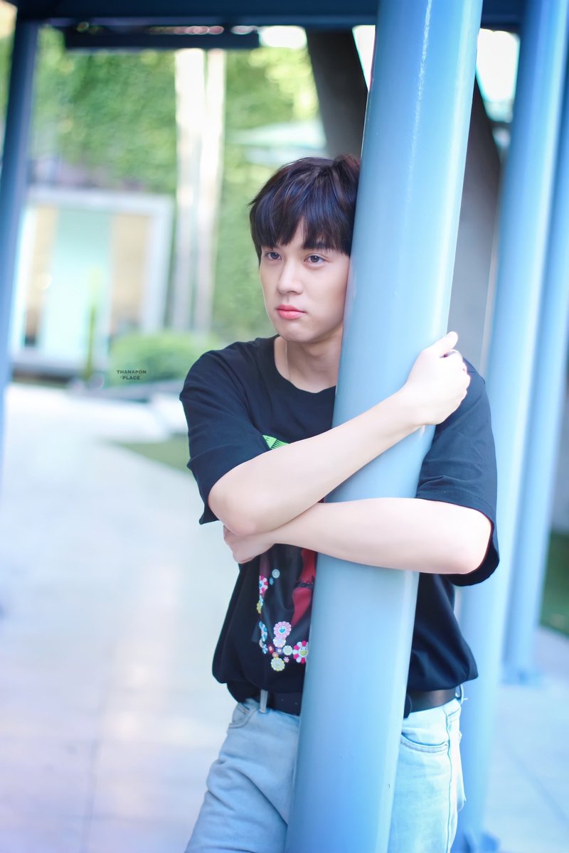 thanapon_place's tweet image. THanaPON ] 🐰 15.11.2020 @T_Aiemkumchai 

 พิภณฉามขวบ 🤏🏻 คิดถึงเด็กตาแป๋วคนนี้จุงเบย 🥺

#ภณคนคิวท์
#Superboy
#SuperboyProject
#thanapon_place
#Starhunterentertainment
#elegantmoldXbankpon