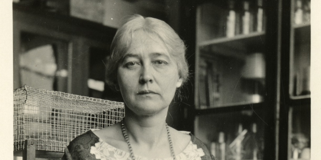 #OnThisDay 1879: Scientist Maud Menten was born. She co-devised the Michaelis-Menten equation, one of the fundamental models in enzyme kinetics #WomenInSTEM
