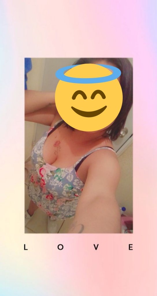 Ositocari1's tweet photo. Hola cómo están ? Bonita noche algún plan para mañana en la tarde o noche, los leemos.. https://t.co/9YdygtmcqZ