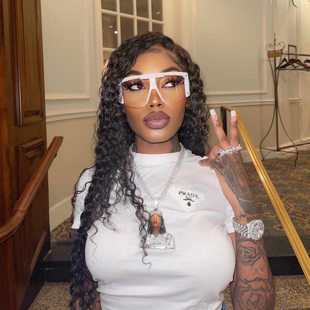 Prada X Versace 🖤
