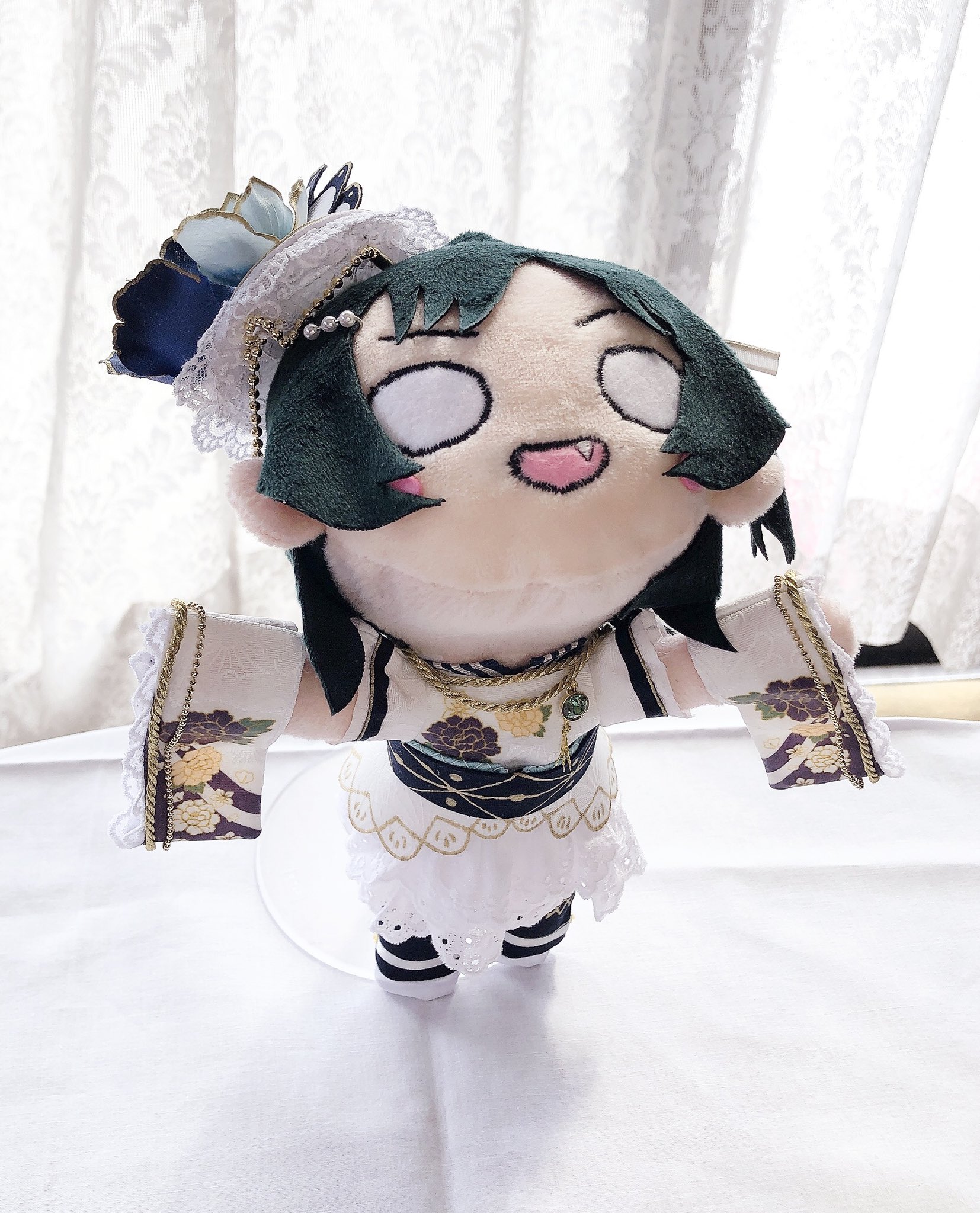 にじがはち様専用]寝そべりテラジャンボぬいぐるみ 三船栞子 にじが