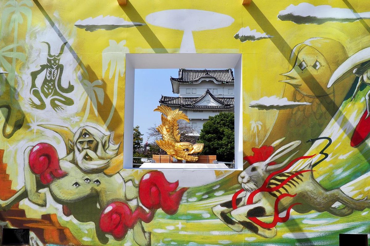 値下げ交渉あり。超美品！名古屋城　金箔　アクリル画 値下げ交渉あり。超美品！名古屋城 金箔 アクリル画 値下げ交渉あり。超美