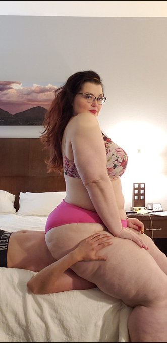 Thank you @EmoreAZ for another crushing fun time 😈 and for those who joined in to watch the LiveStream<a class="tags" target="_blank" title="On Twitter" href="/?out=eyJ0eXAiOiJKV1QiLCJhbGciOiJIUzUxMiJ9.eyJpYXQiOjE3MjE0NjQ5MjcsImlzcyI6InR3cG9ybnN0YXJzLmNvbSIsIm5iZiI6MTcyMTQ2NDkyNywiZXhwIjoxNzUzMDAwOTI3LCJyZWRpcmVjdF91cmwiOiJodHRwczovL3R3aXR0ZXIuY29tL0Vtb3JlQVoifQ.GP12Xs4OjEWXxw3syO_ssvpLAoYmPtsXf6ihkvgIa3qzCEH3LRa9l1DPMlmuqUHFHEYxY_sUWIBxXig24pfTiQ">@EmoreAZ</a><a href="/tag/crushincousins"class="tags"><span>#crushincousins</span></a><a href="/tag/ssooooomuchass"class="tags"><span>#ssooooomuchass</span></a>