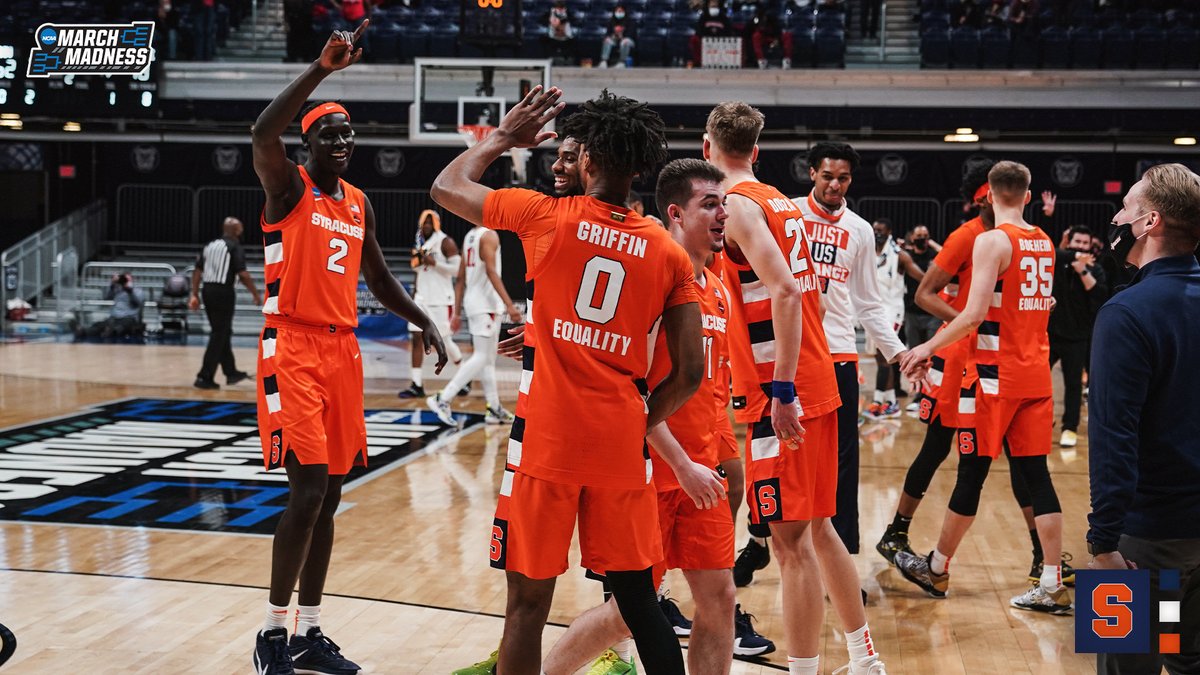 RT @Cuse_MBB: Check out all the photos from Friday night's victory: https://t.co/xczO7SQImM https://t.co/mzOkxGckjH
