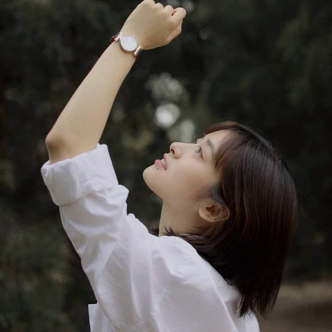 — L a n g i t t tweet media