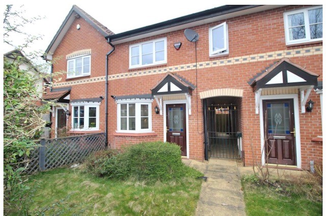 Hunters_M22's tweet photo. NO CHAIN

Two bedroom mid terrace situated in a desirable residential area. Within 0.3 miles of the local Metrolink, 1.1 miles of Heald Green Train Station and offering easy access to Manchester International airport.

VIEWING HIGHLY RECOMMENDED! https://t.co/kRNiK48B1h