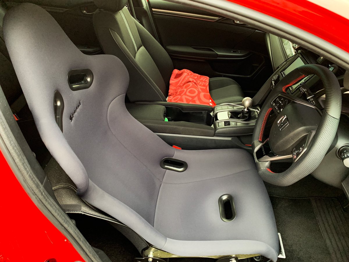 マルセイ على تويتر 純正ボンネットをオーブンで焼くとこうなるらしいぞ 嘘