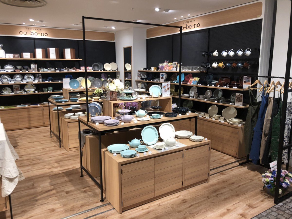 TOUSYOUGAMA3's tweet photo. 本日　『cobono松坂屋名古屋店』がNEW OPEN🎉　お近くの方はぜひ足をお運びください♪大人可愛いテイストでワクワクしちゃいます💕#松坂屋名古屋　#cobono #大人可愛い　#プライスレス　#新店舗　#NEWOPEN https://t.co/i7M5pfWH30