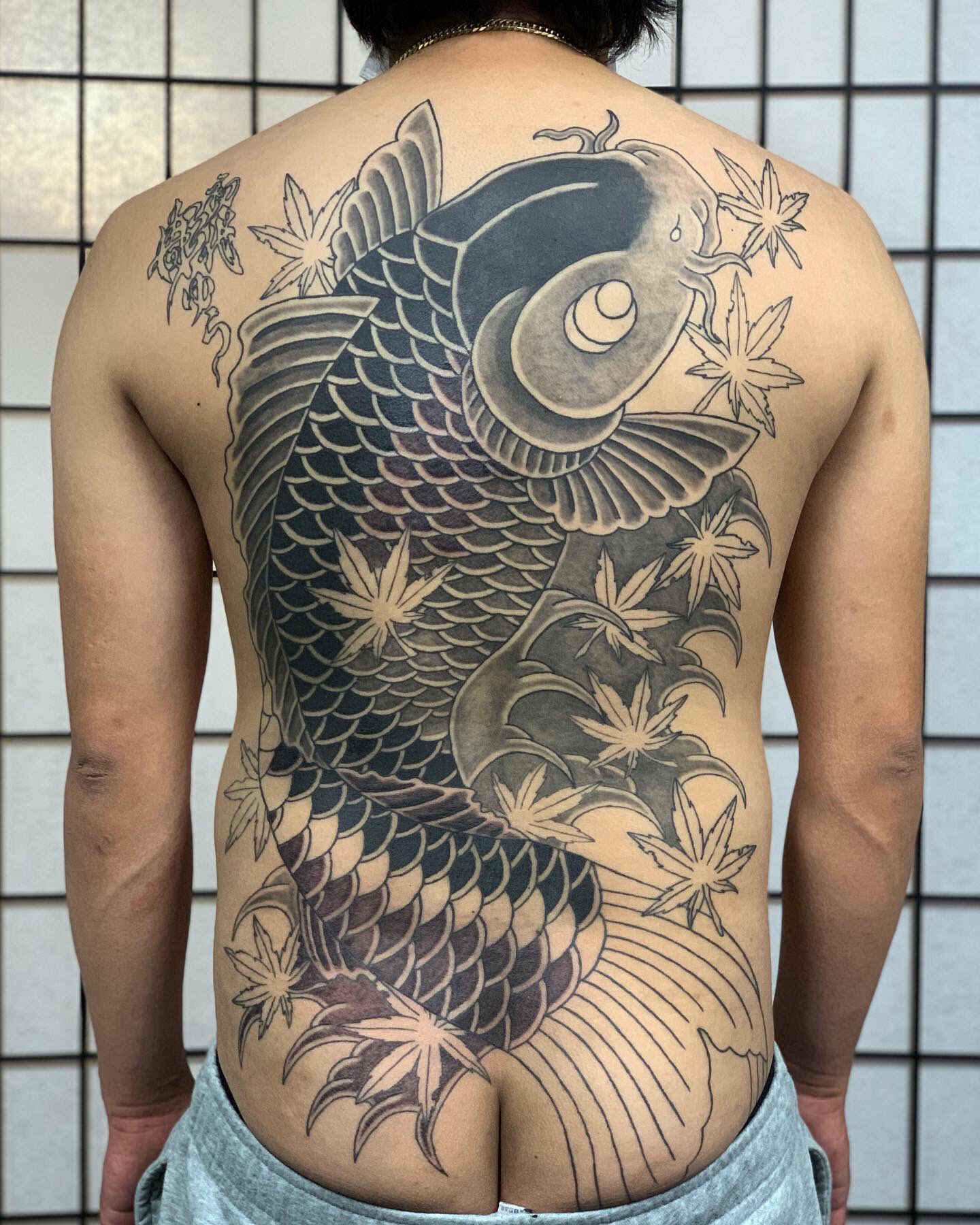 刺青 初代彫ゆう 背中の刺青 鯉と紅葉 途中経過 鯉刺青 Koitattoo Momijitattoo 刺青 Irezumi Wabori タトゥー Tattoo 前橋彫ゆう 初代彫ゆう 彫ゆう Horiyu 墨鎧文身 インクアーマータトゥー Inkarmortattoo T Co Yyscsot0iq