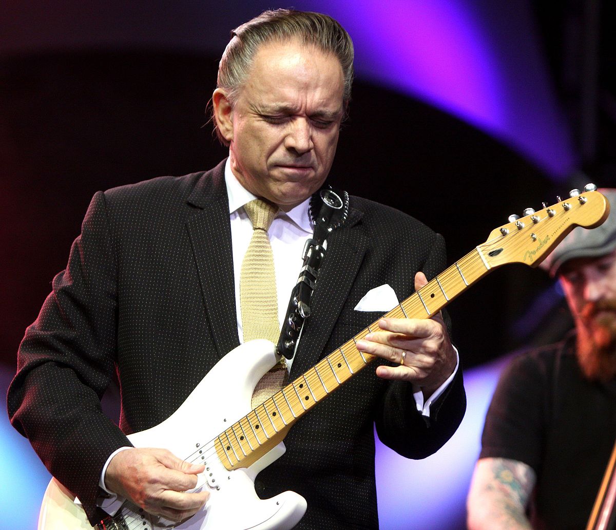 Happy birthday Jimmie Vaughan
Born March 20, 1951. 