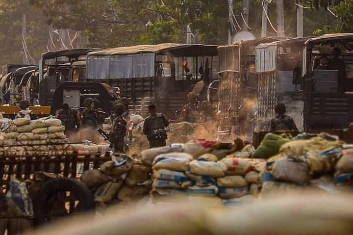 အာဏာရှင်စနစ်ကျဆုံးပါစေ #SaveMyanmar  #JusticeForMyanmar  #WeWantMyanmar #WeWantDemocracy