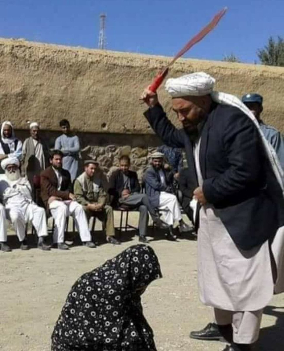 Aslında hiç bir şey 
Yasadışı değildi.
Çünkü artık yasa diye 
Bir şey yoktu.
         G.Orwel ____/
Hoş geldin Afganistan.

#İstanbulSözleşmesi