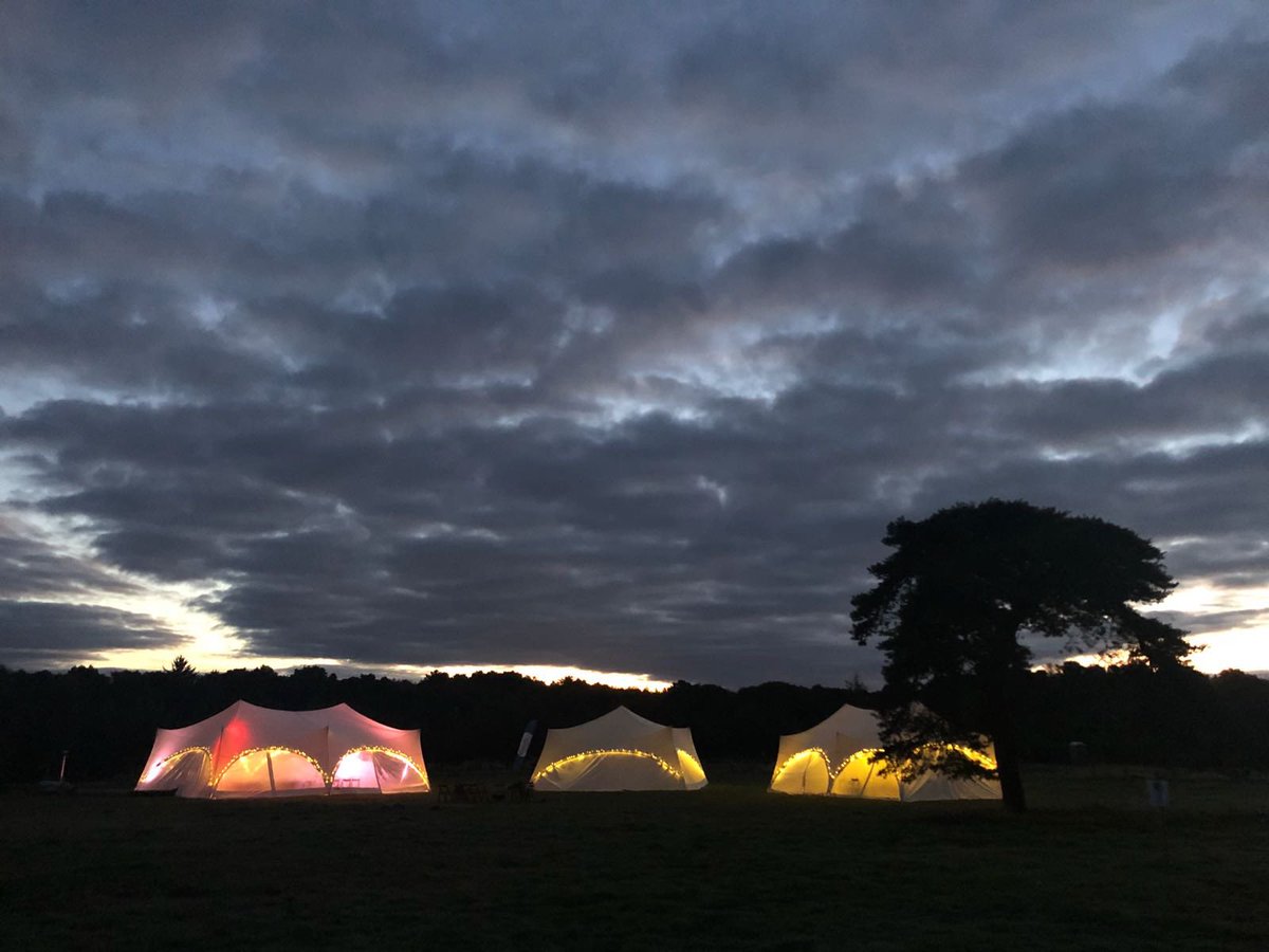 CommsUnplugged's tweet photo. It’s #InternationalDayOfHappiness today. Here’s a photo of our happy place - our #CU field - where we take notice, connect, learn, give and get active with all the lovely Unpluggers. Where’s your happy place? https://t.co/H70TIFEOSR