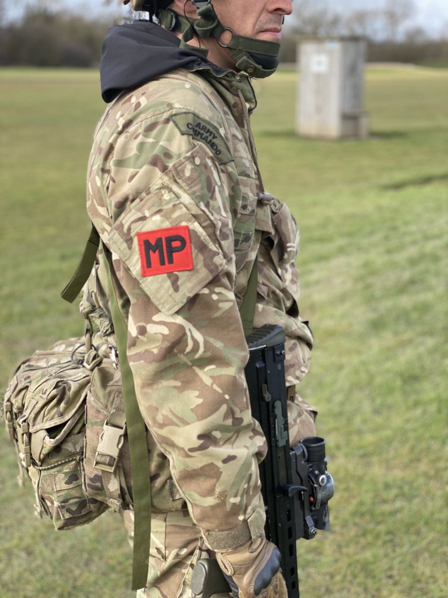 Did you know? 👇👇

We have members of the Company that are Para and Commando trained?
•
This enables us to deploy with the wider Army to support on Operations and exercises.
•
#training #diverse #army #workhard #armyreserve #teamone #thisisbelonging