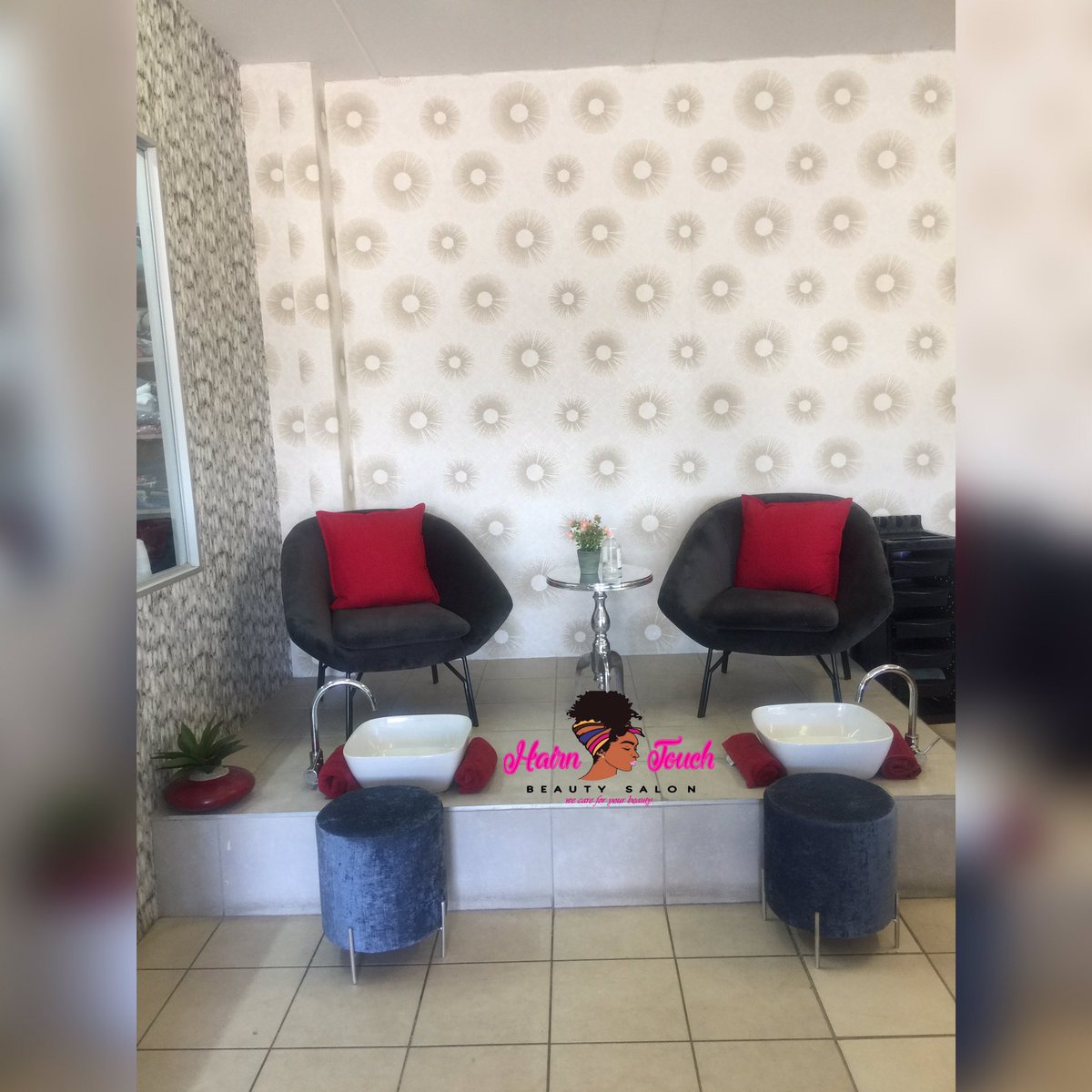 HairTouchBeaut1's tweet image. Pedicures are the cure of everything that’s why they are called pedi-CURES. Take care of your feet while you still can. A great pedicure can be as soothing to the soul as...well, to the sole. #Hairtouch Beauty Salon

#bonding #microbraid #twist #singles #conrows 
Cel:073 703 0468