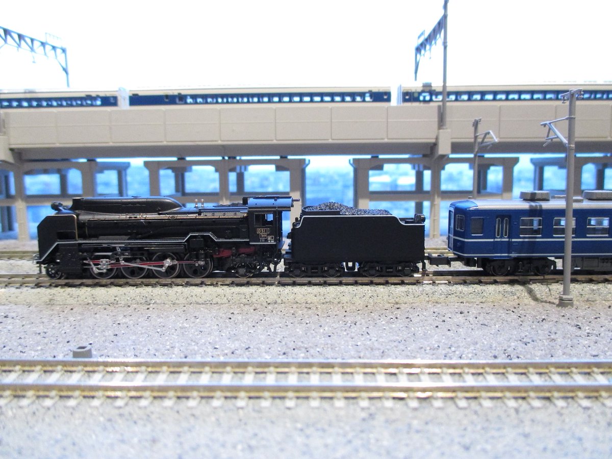 D51 1梅小路機関区1972】梅小路蒸気機関車館の開館当時、動態保存機