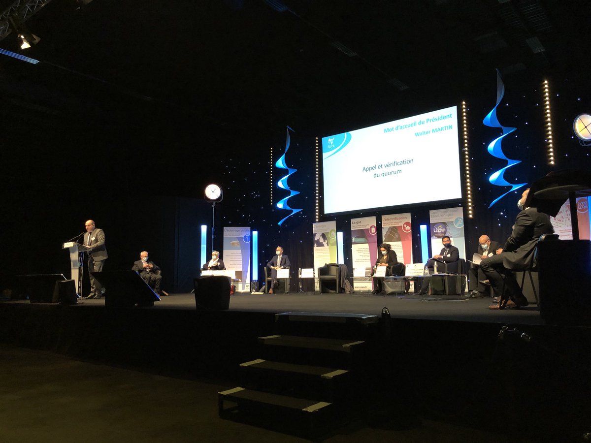 francoisbelay's tweet image. AG du ⁦@SIEA_01⁩ ce matin à ⁦@Ainterexpo01⁩ Avec en point d’orgue l’intervention de Liza Bellulo secrétaire générale de ⁦@bouyguestelecom⁩ qui rejoint, en tant qu’opérateur commercial d’envergure national, le ⁦@Liain01⁩