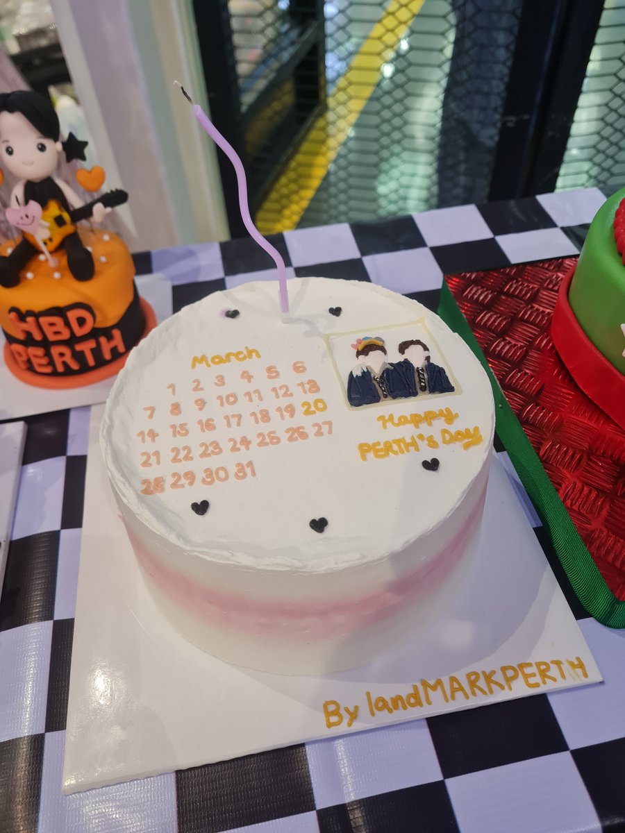 LANDMARKPERTH's tweet photo. ถึงมือน้องเรียบร้อยคั้บ🎉🎂

#KDPPE
#PerthTanapon
#เพิร์ธมาร์ค
#PERTHMARKBDPROJECT2021 https://t.co/qt7QHGD1Mk
