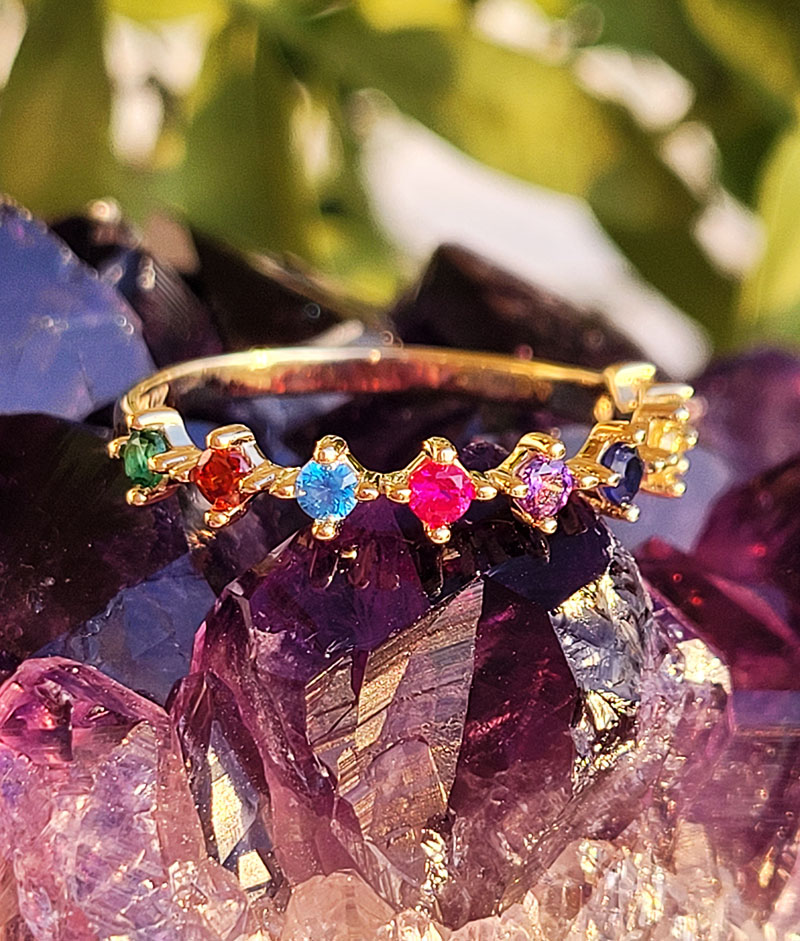 chainsofgolduk's tweet image. Shall we commence 🌸Spring with a splash of colour💍?
#StackingRings #Jewellery #Ringporn
chainsofgold.co.uk/shop/9ct-yello…