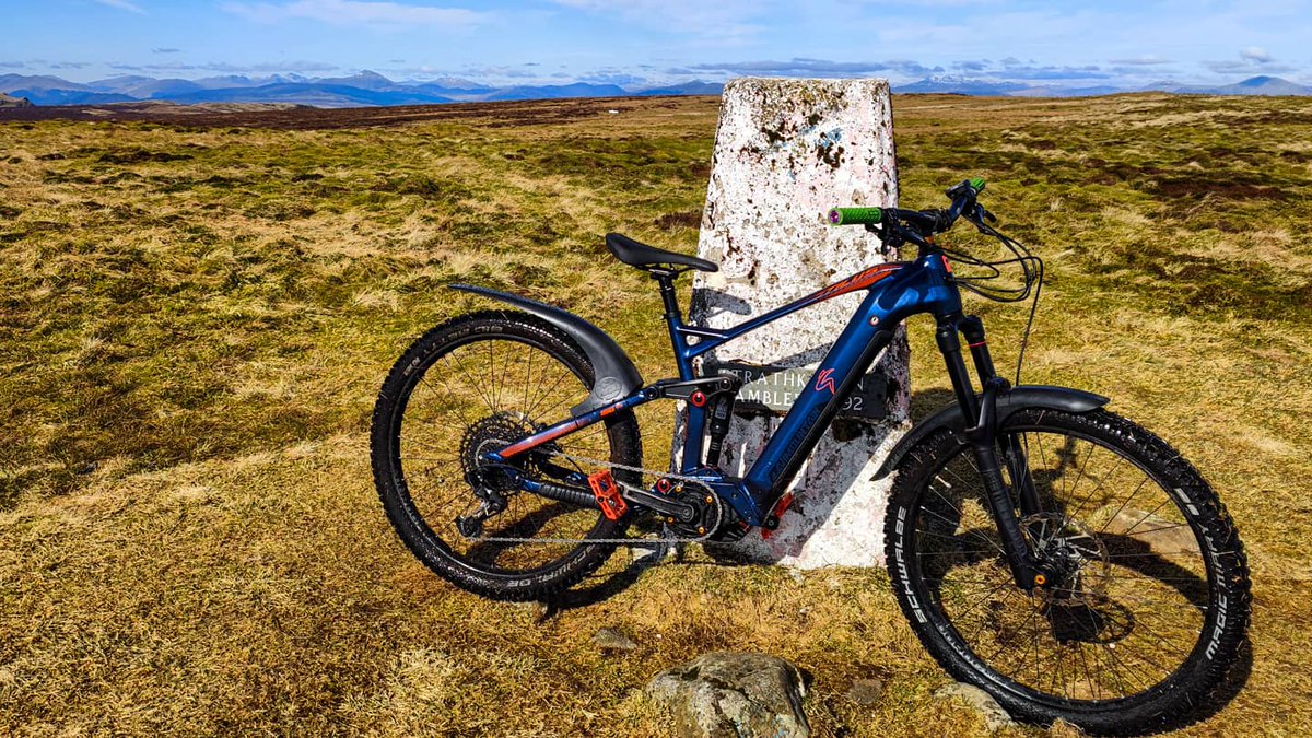spintheweedawg's tweet photo. Up the Campsite Glens at Holehead @metoffice Radar. All images @shotbyxiaomi on the @XiaomiUK #Mi11 108MP Camera 📸 @decathlonuk #stilus #emtb #scotland #Highlands
@pocouk @EmoryBabb @Daniel_in_HD @Xiaomi @ShouZiChew @medialook https://t.co/8trIriQX2r