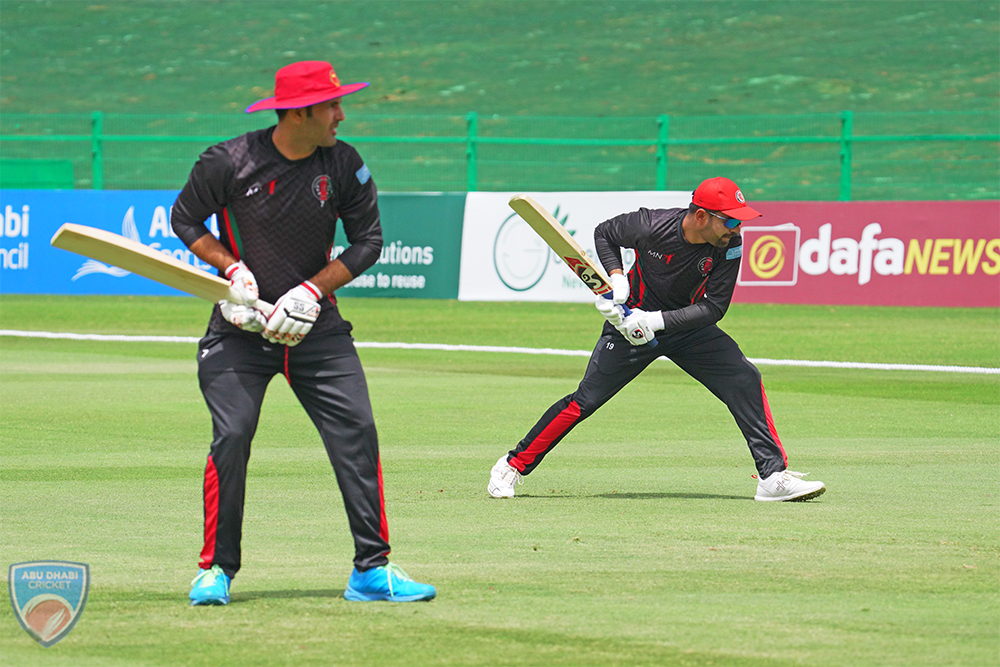 ZimCricketv's tweet photo. Hello and welcome! It's our third and final T20I match in the #AbuDhabiSunShineSeries against 🇦🇫.

They lead 2-0.

#AFGvZIM | #VisitZimbabwe | #BowlOutCovid19 https://t.co/EG4ThPEWtU
