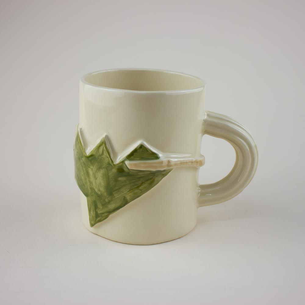 ☁️ Large Mug £34.00 
7.5 x 9 cm
.
To shop linktree 
.
Handmade by @eve_finlay_miller 
.⁣
.⁣
.⁣
.⁣
.⁣
#functionalpottery #potteryofinstagram #potterylove #handmade #madebyhand #potterydesign #shoplocal #potterylovers #ceramics #mugs #potterylife #handmademugs #potte