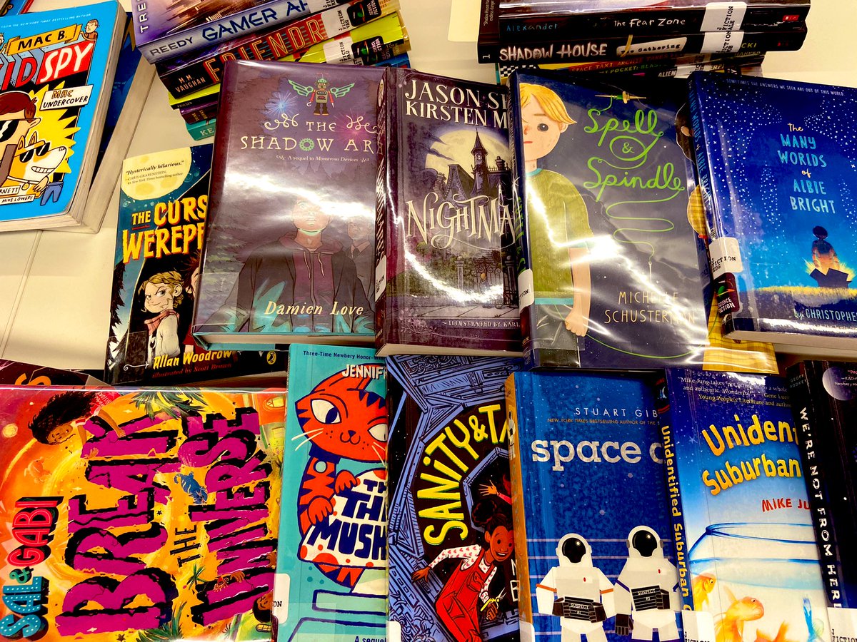📚 Spending every spare minute adding these amazing new books to the BMS Primary Library. So many new sci-fi, horror and funny books are ready for our students to enjoy! 🗺 Time for our students to dive into new worlds and new experiences through these stories.📕📗📘 #librarylife