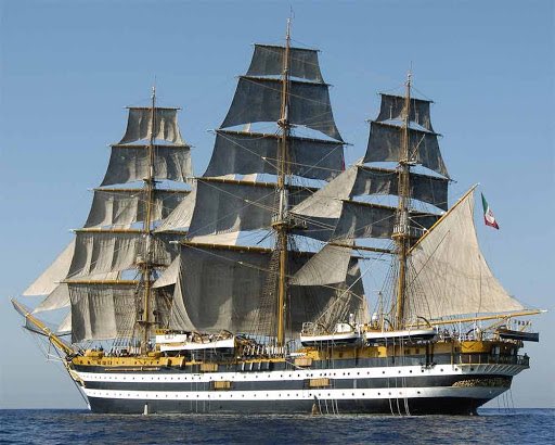 RaittVincent's tweet photo. @marysuewriter It’s certainly not an unpopular opinion, but I love the Amerigo Vespucci https://t.co/sUWWab2G8n
