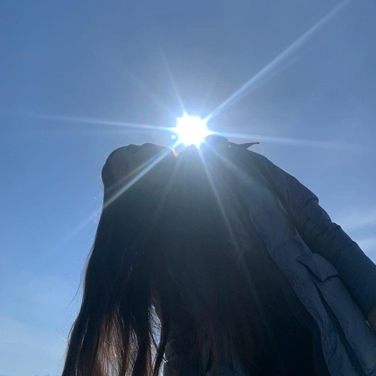 Rewyriza's tweet photo. 🧊🧊🧊 https://t.co/aHTs3vXP1o