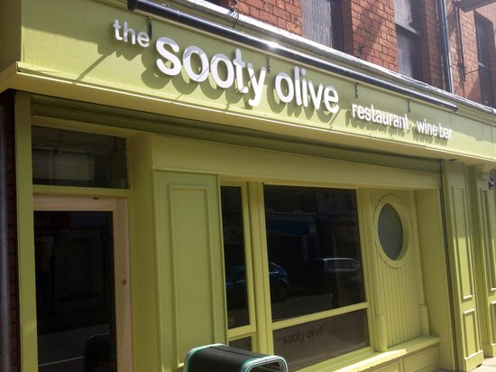 Thank you to Sean Harrigan & everyone at @thesootyolive for sponsoring race at our Big Night In this Friday. Tough time for hospitality at min so really appreciate the support Please give their page a like & sample their fantastic food when they re-open. #supportassistinspire