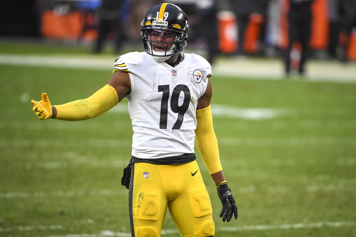 AroundThe412's tweet photo. 🚨 JuJu Jersey Giveaway 🚨

Giving a JuJu jersey to a random person who:

-Follows us
-Follows @crowworthytakes 
-Retweets this tweet 

Comment below your size and what style jersey you’d want (home, away, throwback, color rush) https://t.co/qpbFPh8oQQ