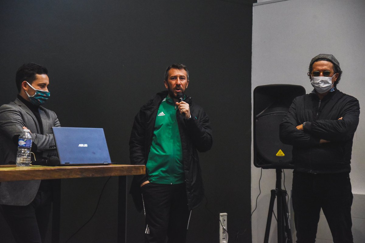 dorian_vicenzi's tweet photo. En amont du match #REDUSO ; présentation de l’avancée des projets #Bauer2024 ; Centre d’entraînement #Marville ; Échange avec le Coach Vincent BORDOT... Merci à nos partenaires #NotreForce Cc @RedStarFC 💪🏻 https://t.co/OUnVKZVg70