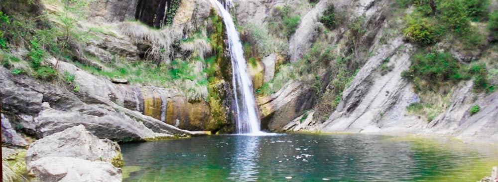 CArmanello's tweet photo. Descubre el Moli de L'Ombría y otras piscinas naturales en Alicante. Lo bueno está cerca. Ven de camping y haz una escapada. #CostaBlanca #Interior #camping https://t.co/Yhv2QDMCvV https://t.co/UC3XRFfj3Y